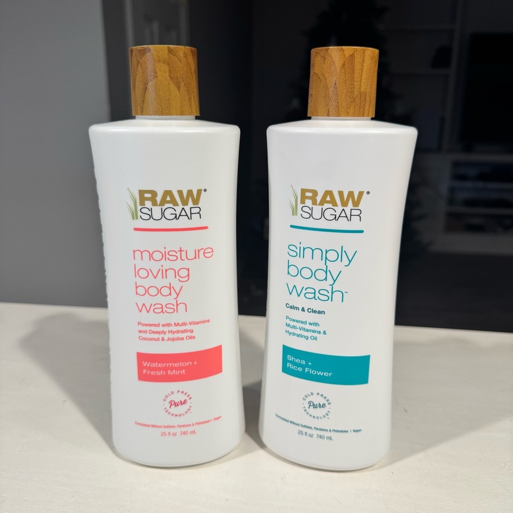 Raw Sugar Body Wash Set of 2 NEW  25oz each